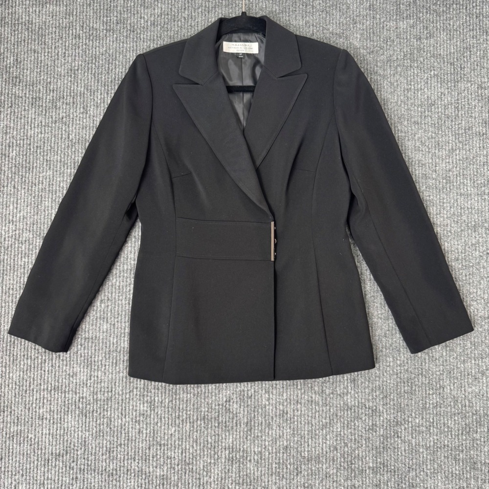 Tahari Arthur S Levine Women 6P Black Blazer Minimalist Quiet Luxury Preppy Chic